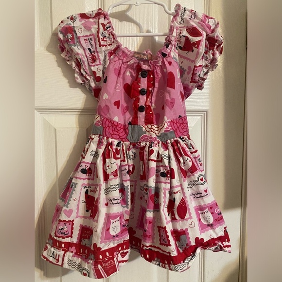 Jelly the Pug Valentines Dress - Picture 1 of 9